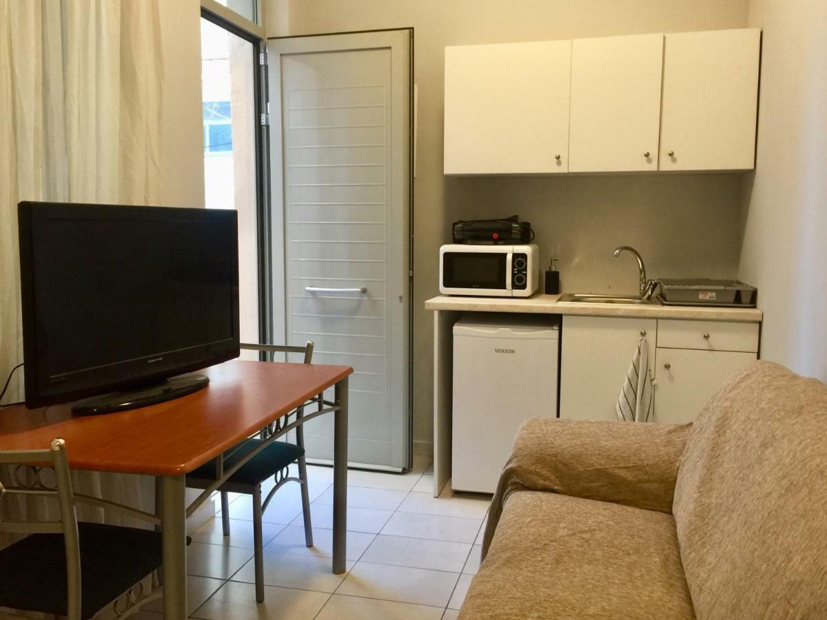 Holodek Apartments Sygrou Parking 雅典 外观 照片